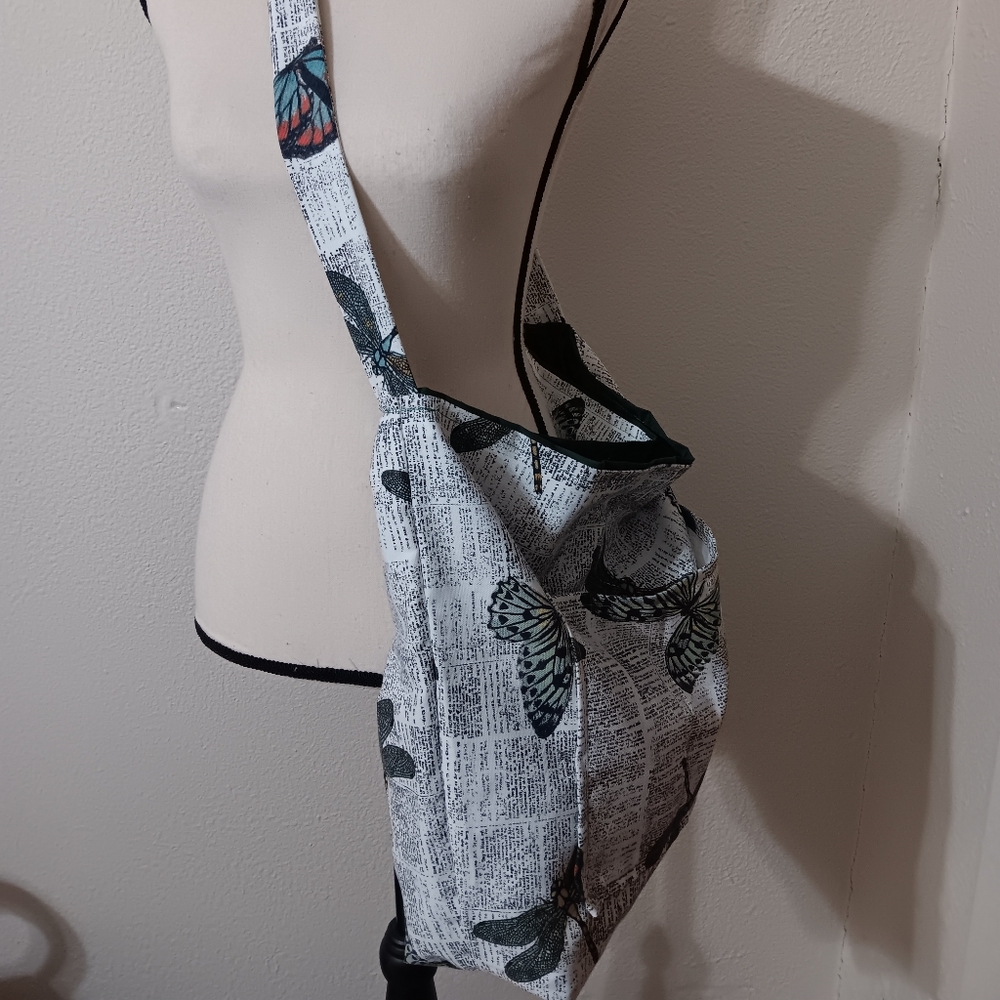 ToteBag - Picture 2 of 9
